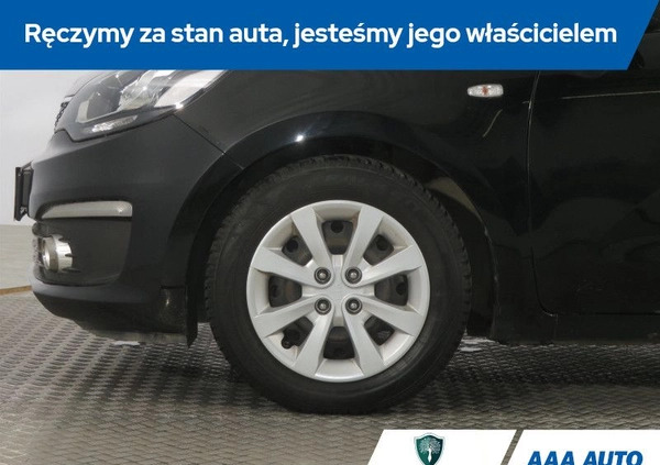 Kia Rio cena 35000 przebieg: 117240, rok produkcji 2017 z Kobyłka małe 154